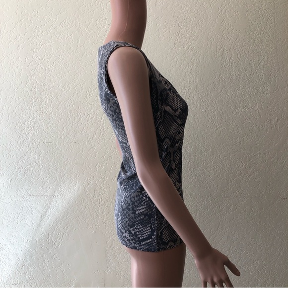 Zara Women’s Size M Animal Print Snake Skin Sleeveless Shirt Elastic Tank-Top - Picture 3 of 16